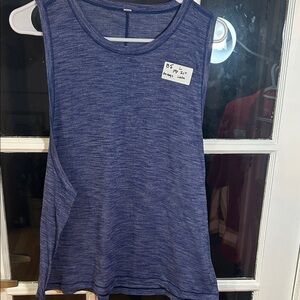 B5.   Women’s Sleeveless Heathered Performance Tank Top - Blue